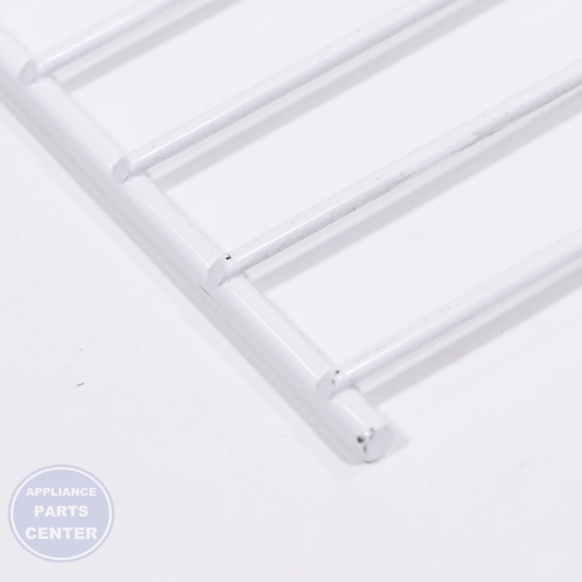 WCI SHELF 241657601 - Installation in XYZ model showing mounting points