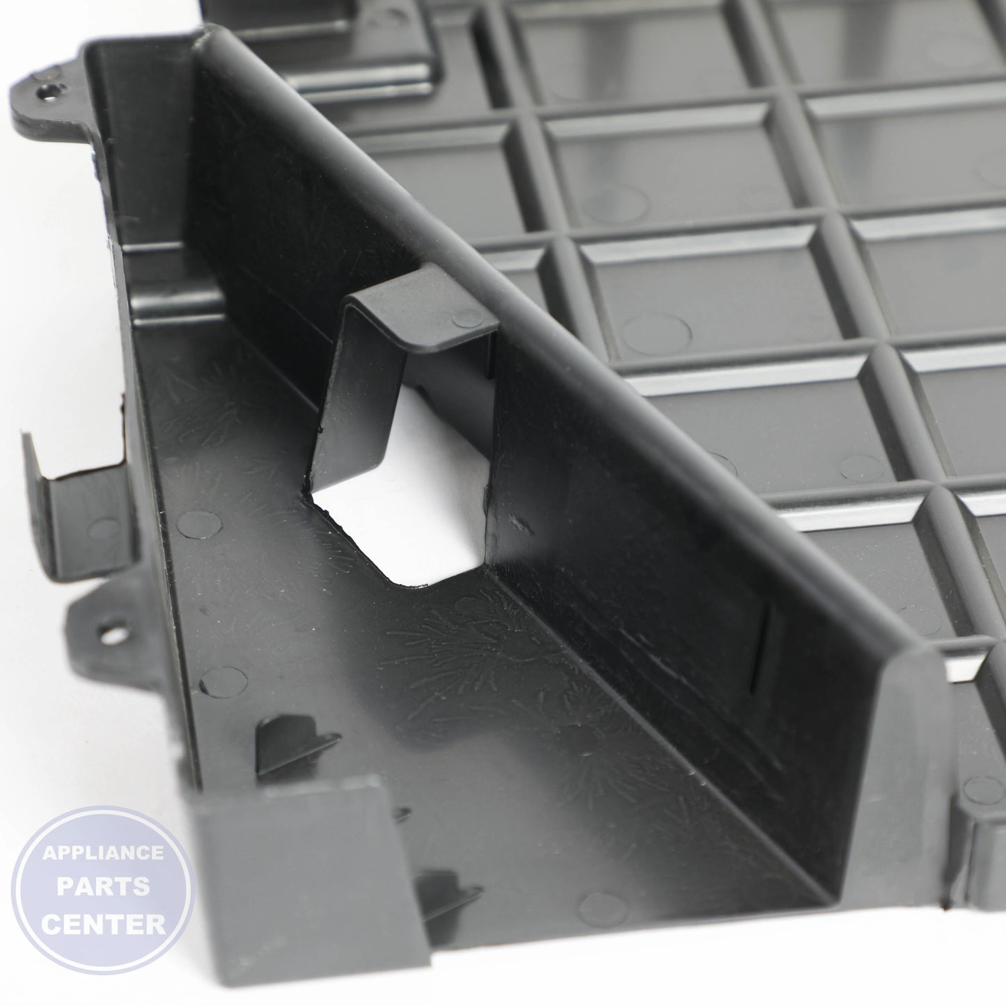 PAN-DEFROST DRAIN 241697502 - Side view with 5 lbs water support