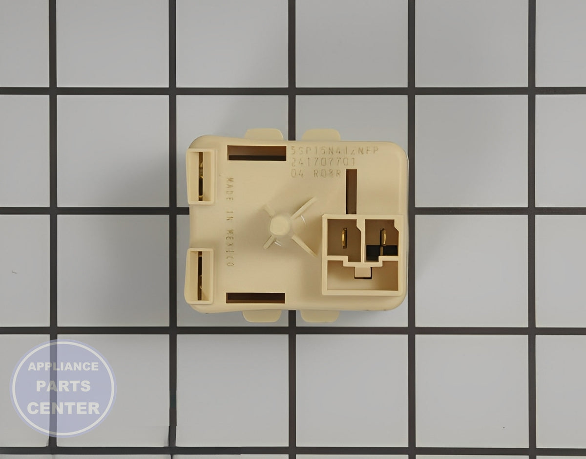Start Device 241707701 - Detailed view of sealed system component