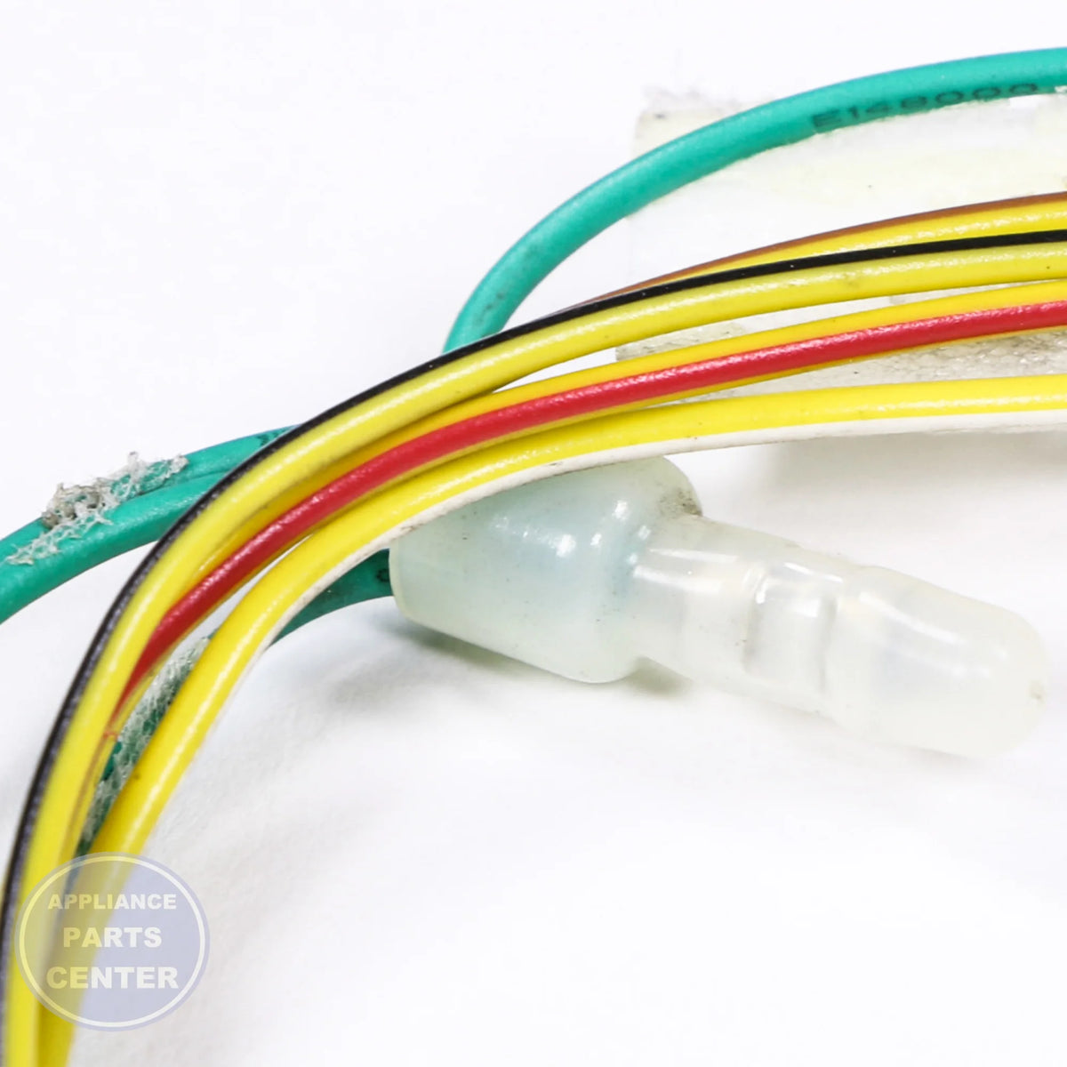 #VP#HARNESS-WIRING 241820701 - Detailed view of durable wiring