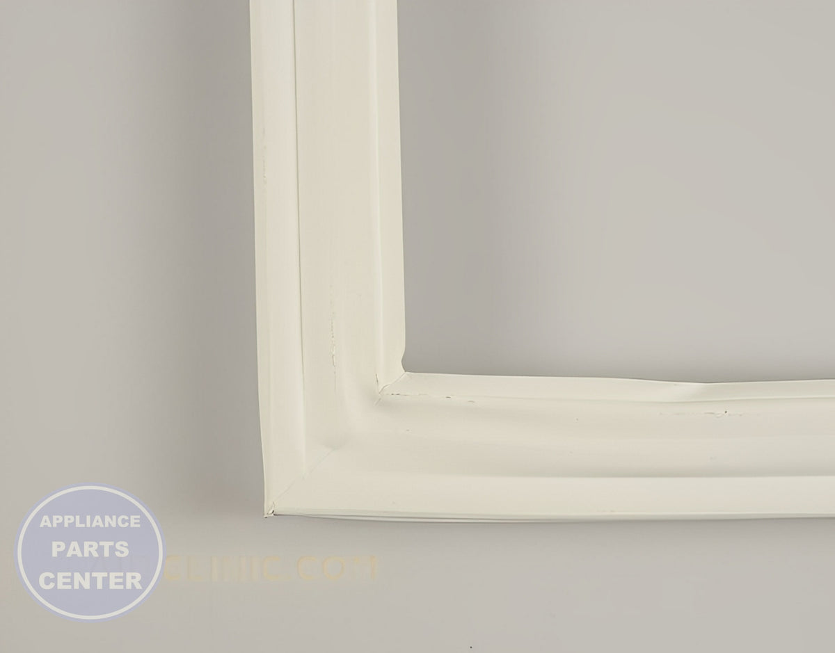 FRIGIDAIRE REFRIGERATOR WHITE MAGNETIC FREEZER DOOR GASKET 241872501 - Main view showing magnetic feature for various refrigerator models