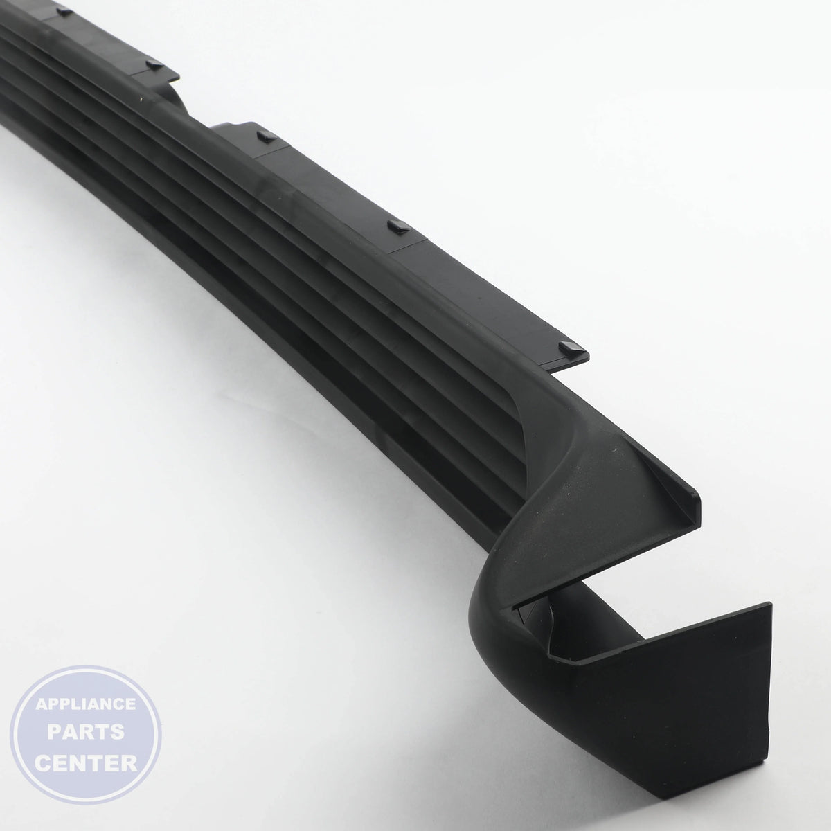 GRILLE/KICKPLATE 241969403 - Side view with 50 lbs weight capacity