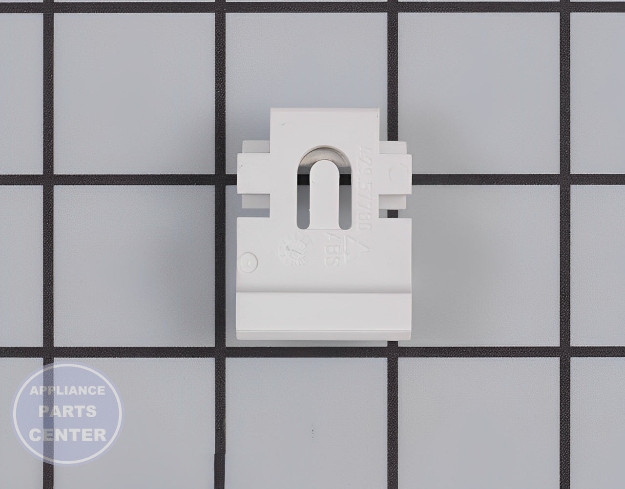 Frigidaire Clip 241993701 - Main view showing secure fastening for multiple models