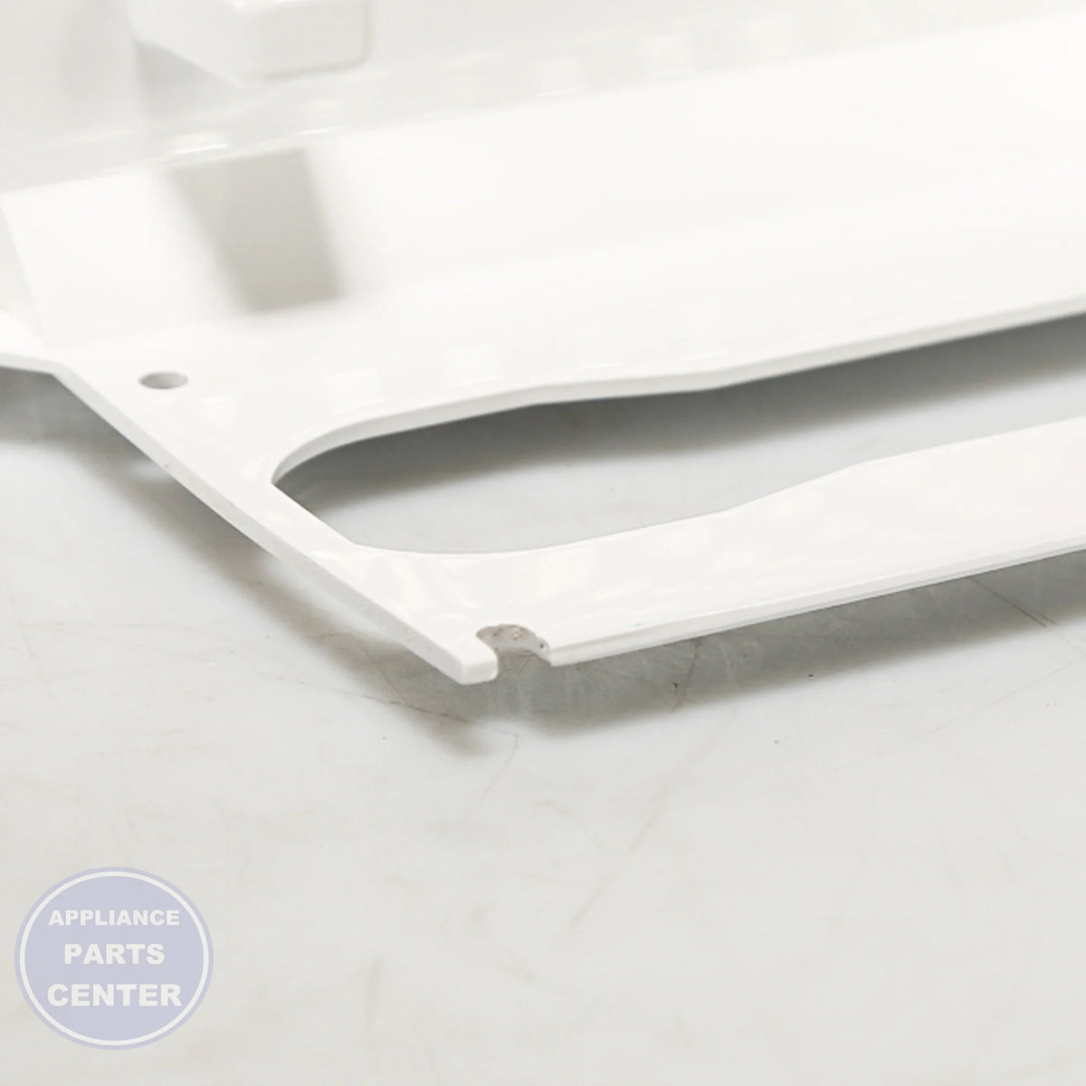 WCI BRACKET-ICE MAKER 242041701 - Installation in specific model showing key mounting points