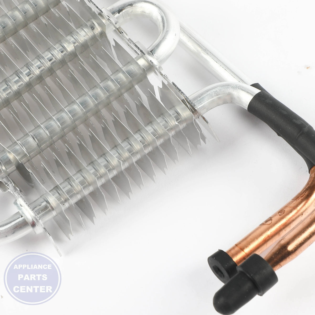 EVAPORATOR 242094701 - Detailed view of cooling coils