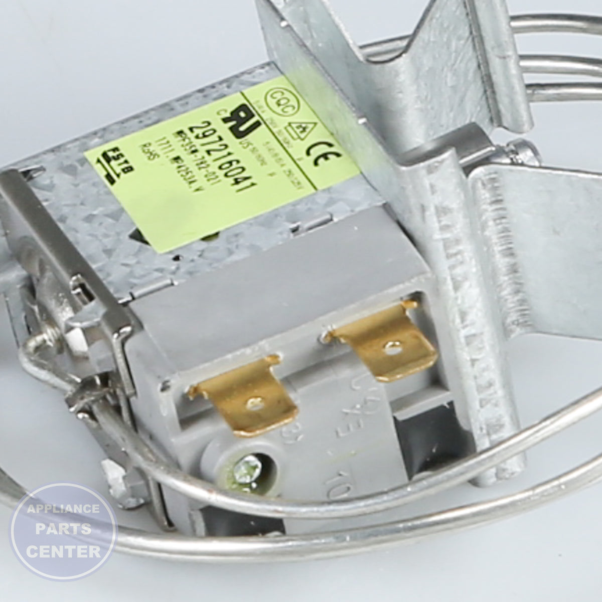 WCI THERMOSTAT 297216041 - Installation in 216360800 showing mounting points
