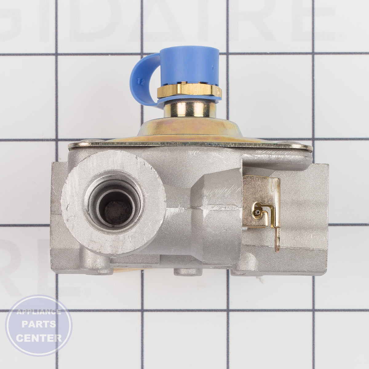 REGULATOR 316091711 - Side view with 20 lbs pressure capacity