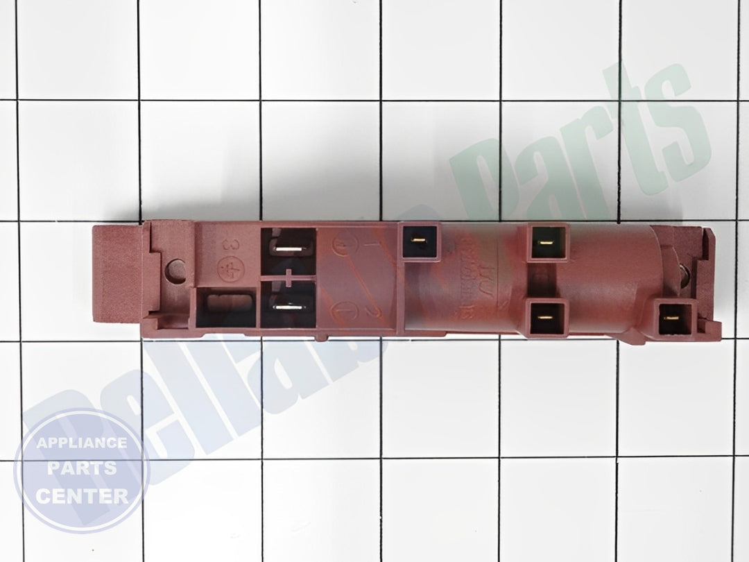 FRIGIDAIRE OVEN RANGE COOKTOP SPARK MODULE 316135702 - Installation in specific model showing mounting points