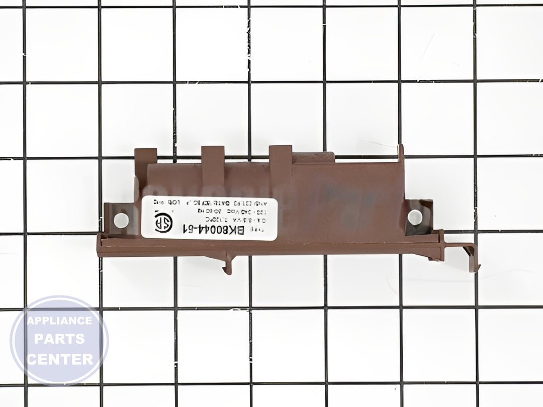 FRIGIDAIRE OVEN RANGE COOKTOP SPARK MODULE 316135702 - Installation in specific model showing mounting points