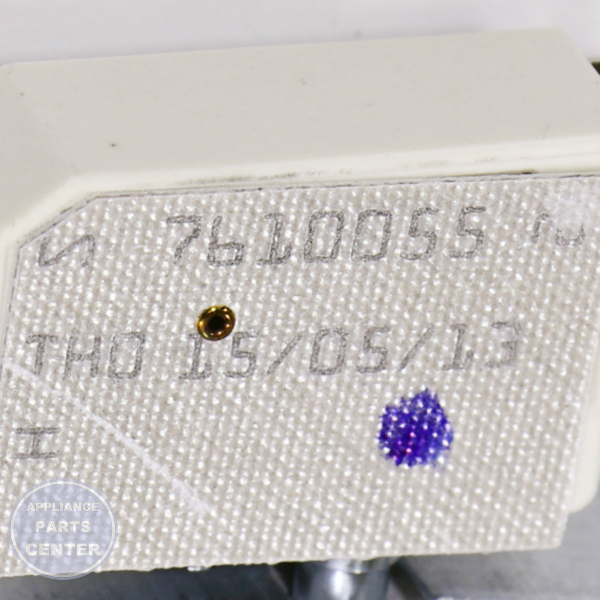 WCI ELEMENT 316280701 - Installation in specific model showing mounting points