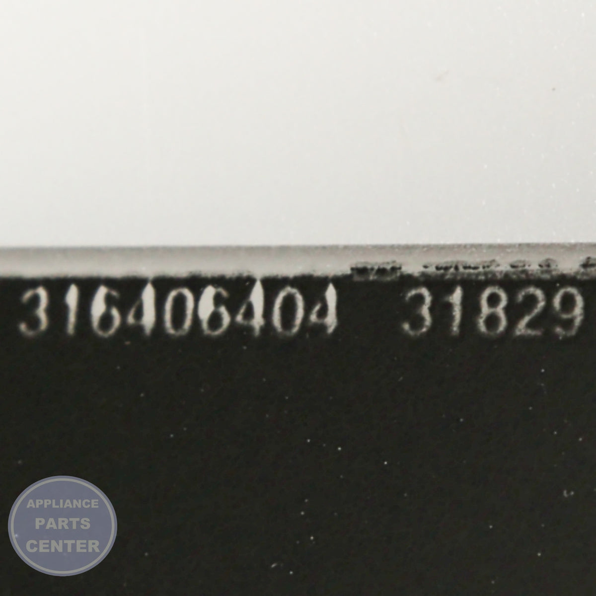WCI GLASS 316406404 - Installation in WCI model showcasing secure mounting points
