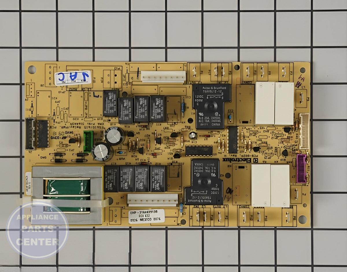 FRIGIDAIRE OVEN BOARD 316443913 - Main view showing circuit board & timer for specific models
