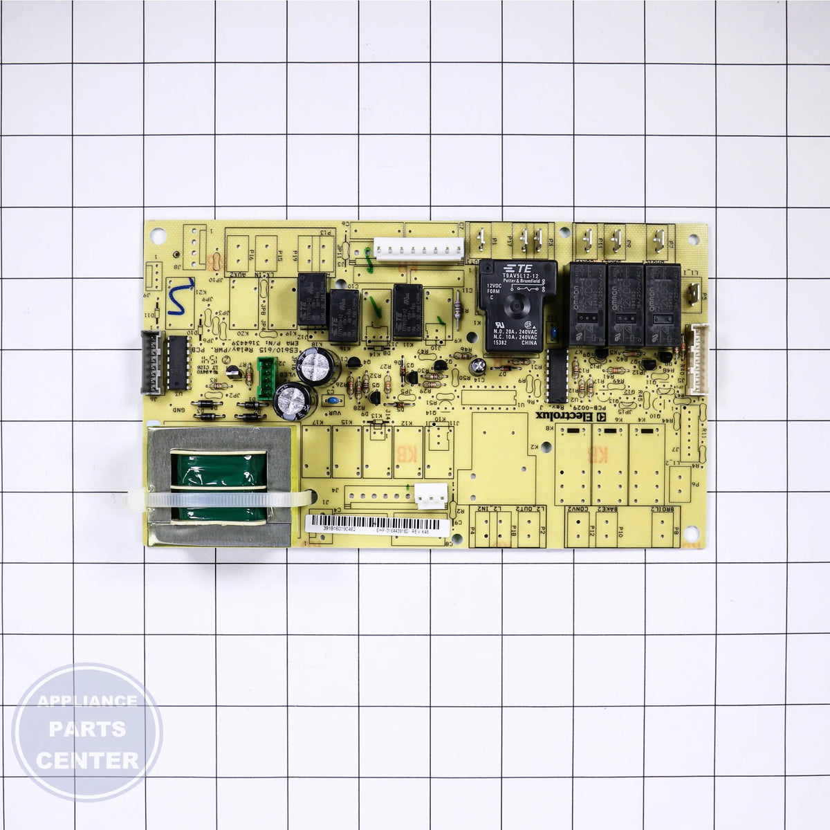 BOARD 316443918 - Detailed view of high-quality performance
