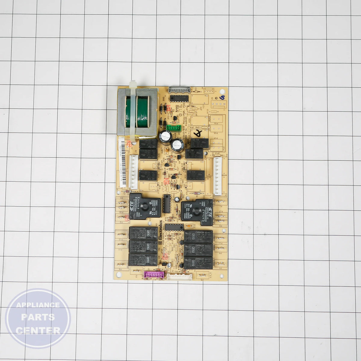 WCI BOARD 316443926 - Installation in WCI 7316443926 showing key mounting points