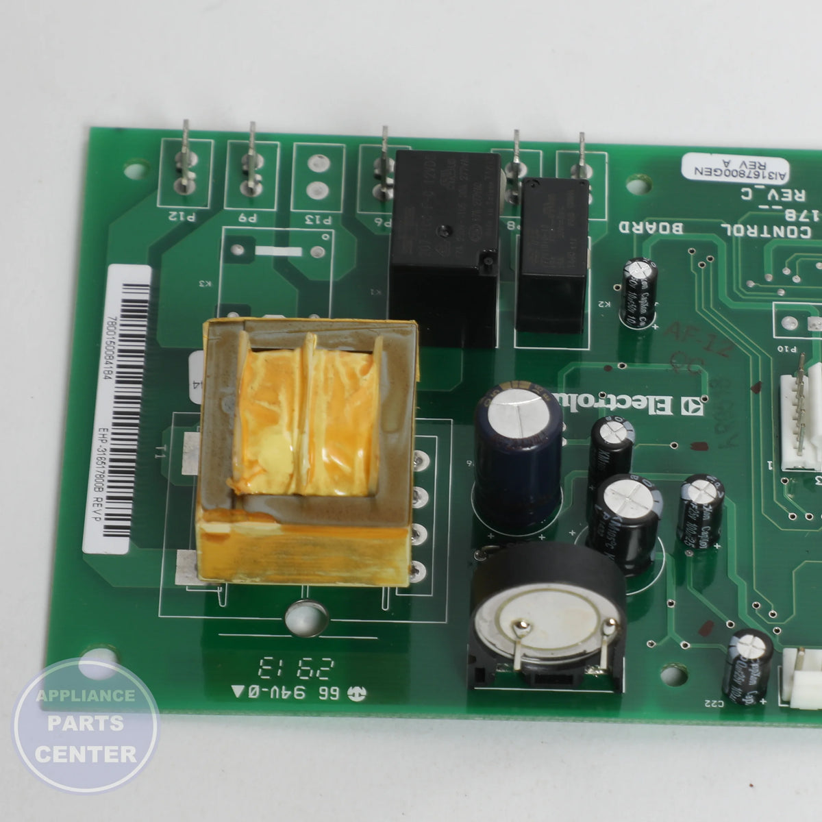 BOARD 316517800 - Detailed view of high-quality components