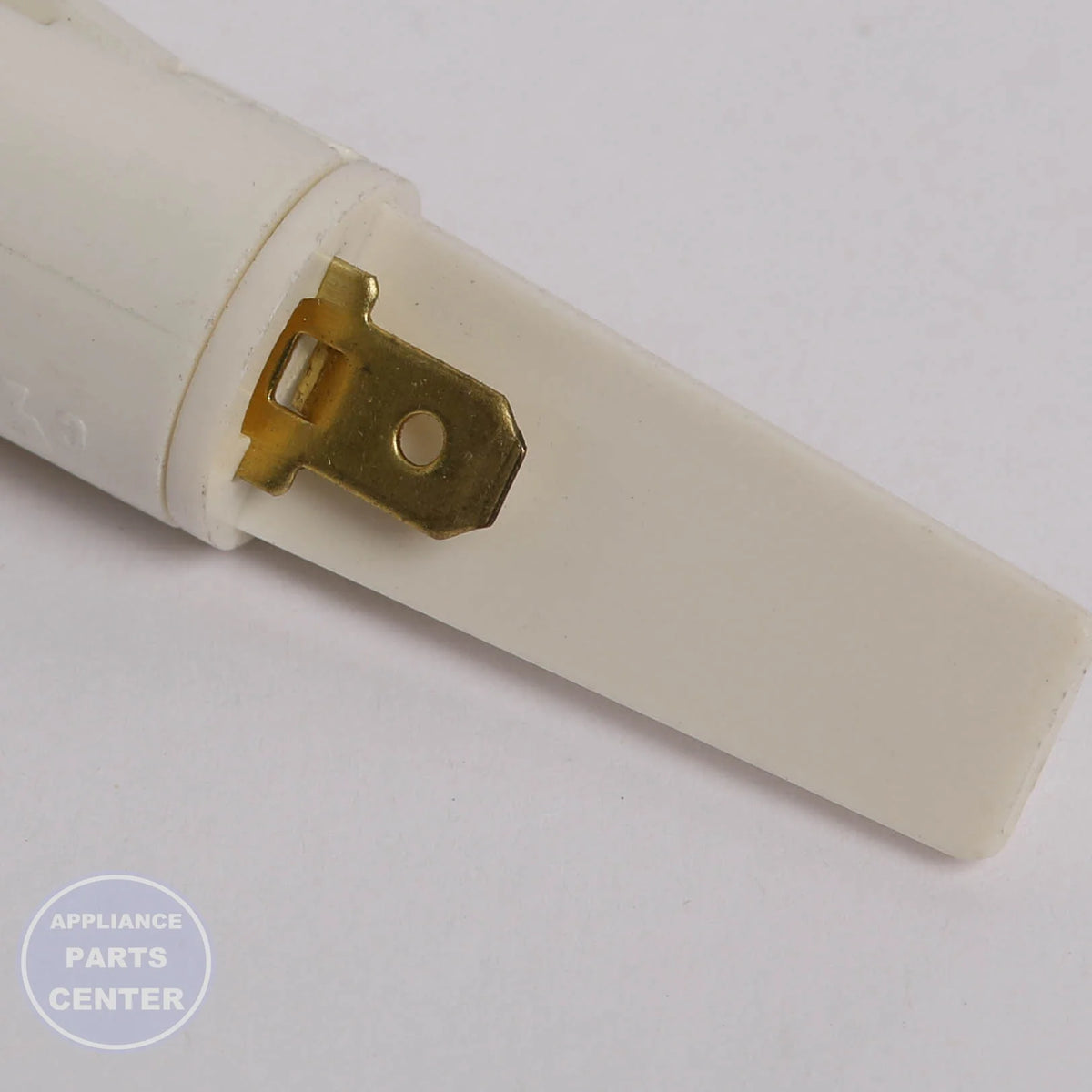 WCI LIGHT 318044831 - Main view showing bright illumination for specific models