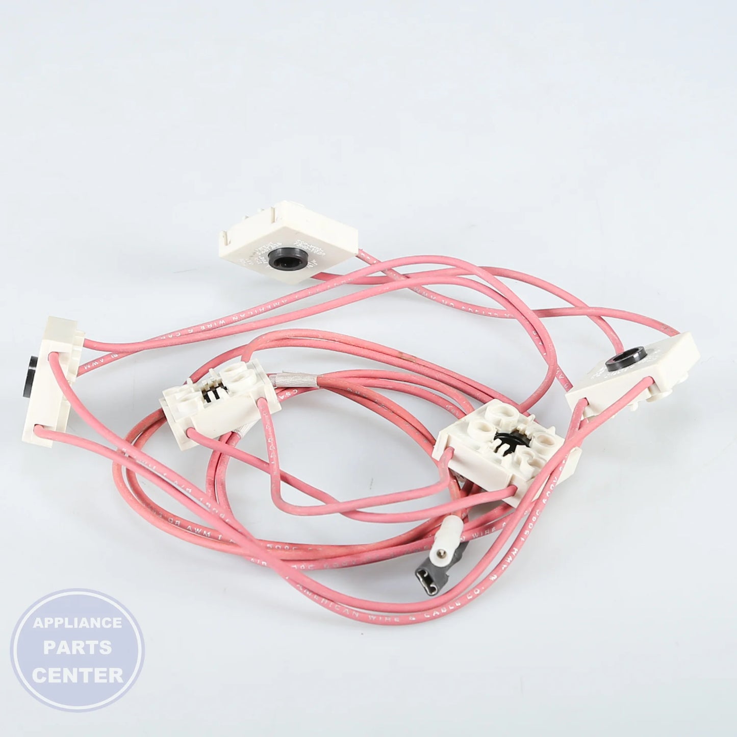 WIRING HARNESS 318232613 - Detailed view of high-quality electrical connections