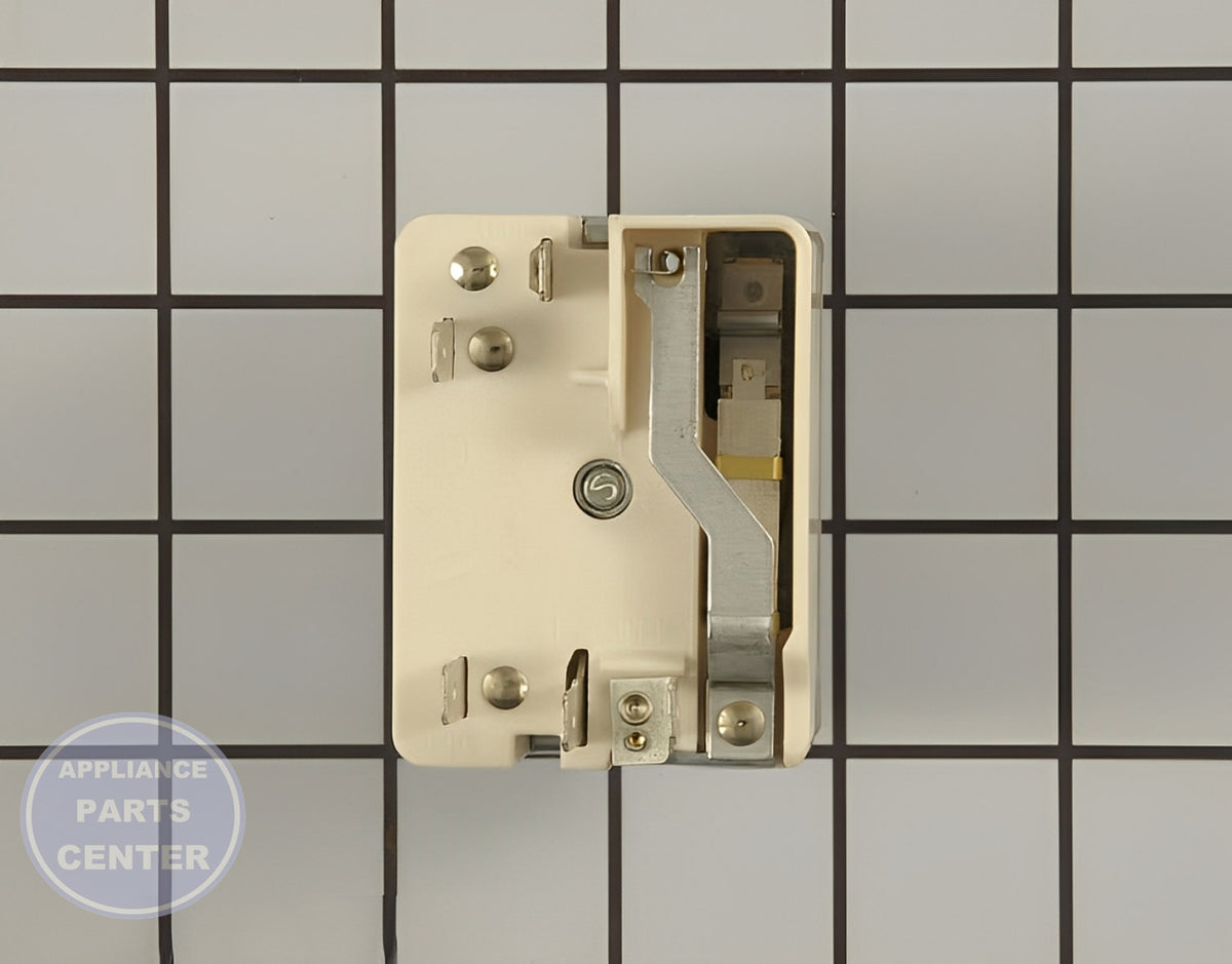 Surface Element Switch 318293810 - Side view with 240 volts capacity
