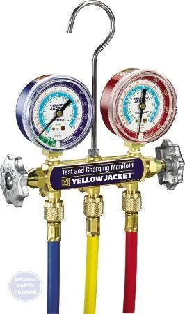 Series 41 2-Valve Manifold 41211 - Main view showing double O-ring pistons for R22 R134A R404A compatibility