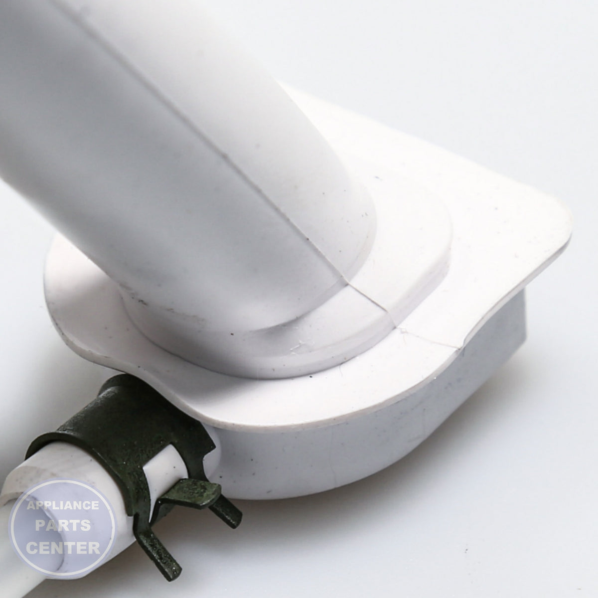 WPL ICEMAKER KIT 4396418 - Installation in 1165801A showing key mounting points