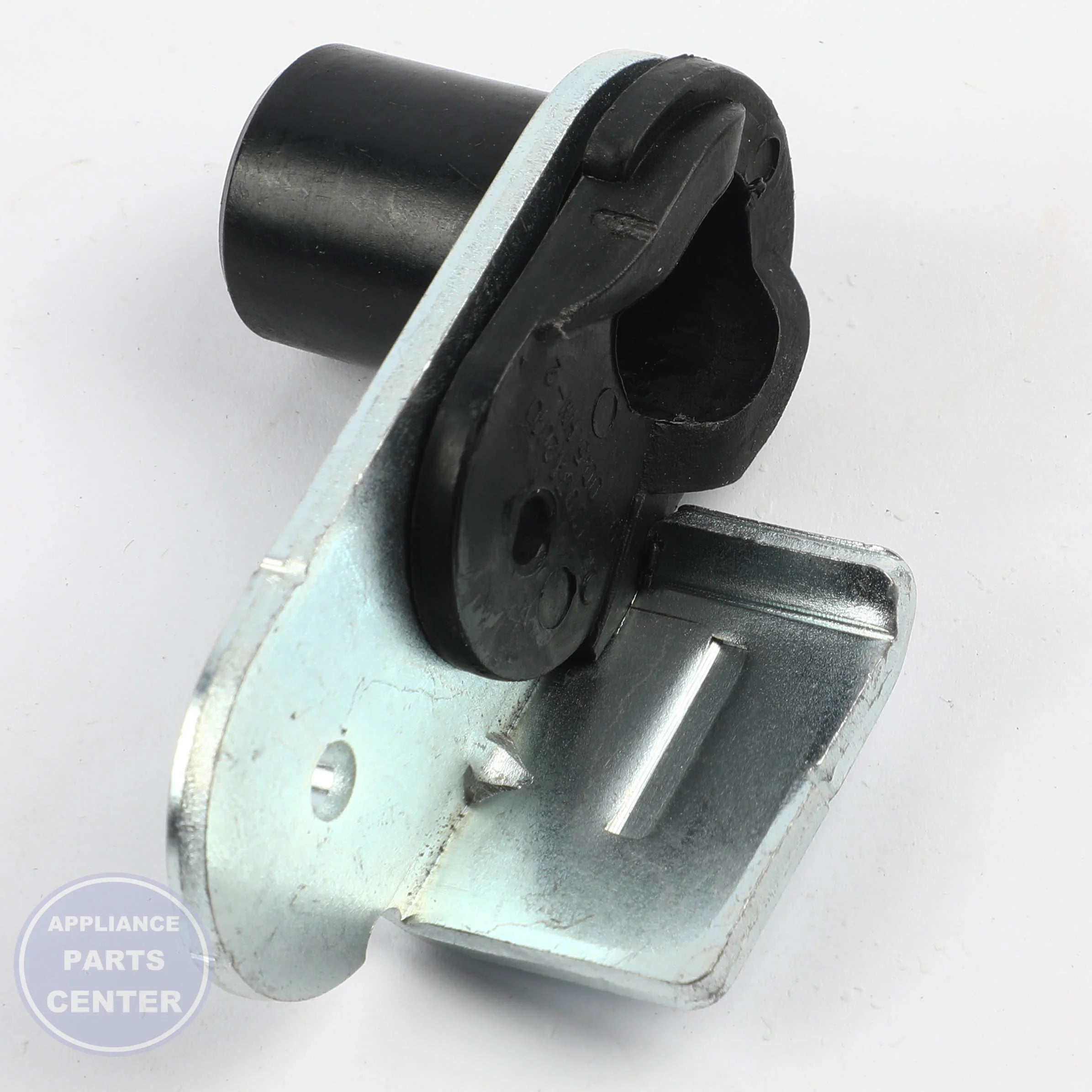 L-G STOPPER ASSEMBLY,DOOR 4621JA3002P - Main view showing secure door closure for L-G models