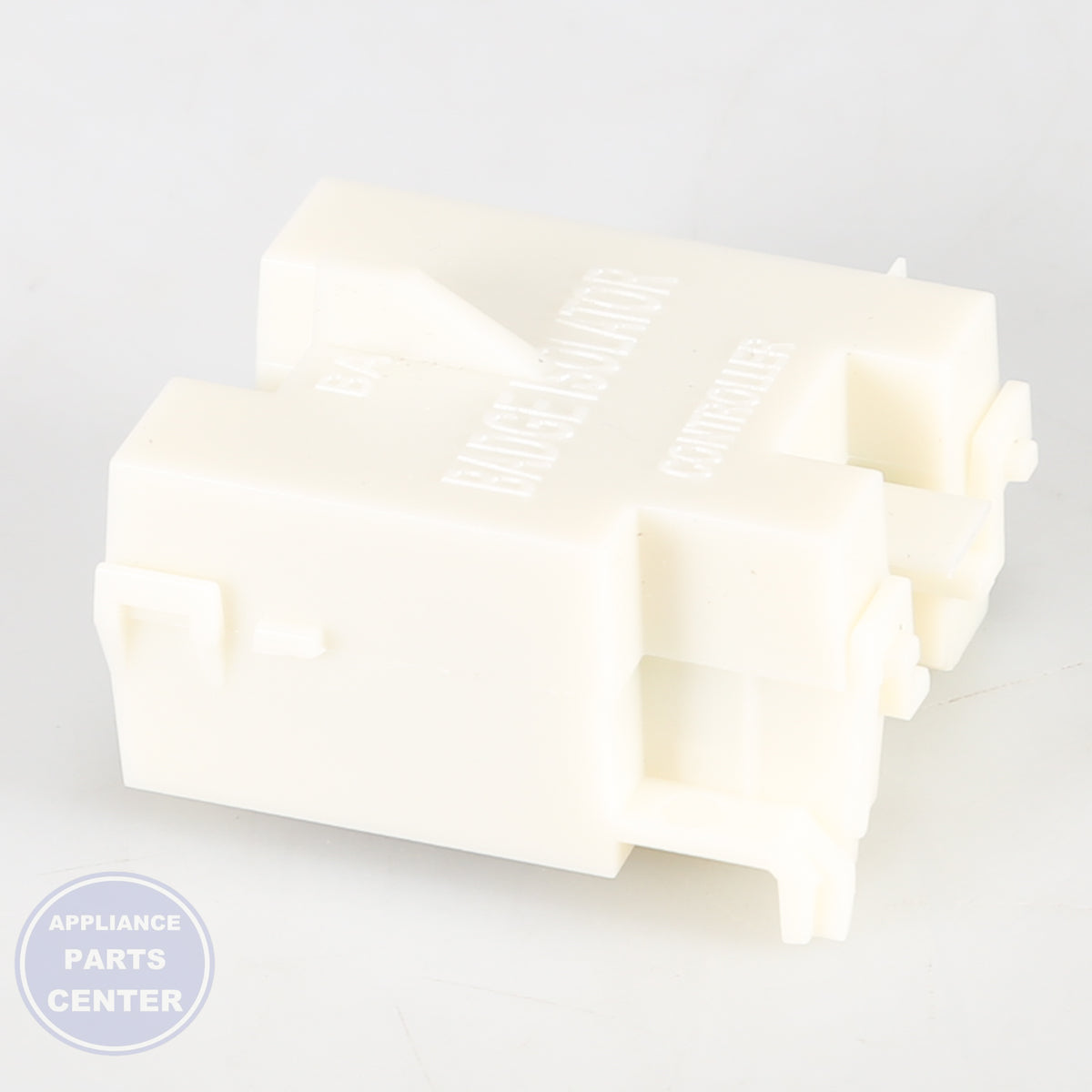 F-P 525 BADGE ISOLATOR V2 SVC 527785NP - Installation in specific model showing mounting points