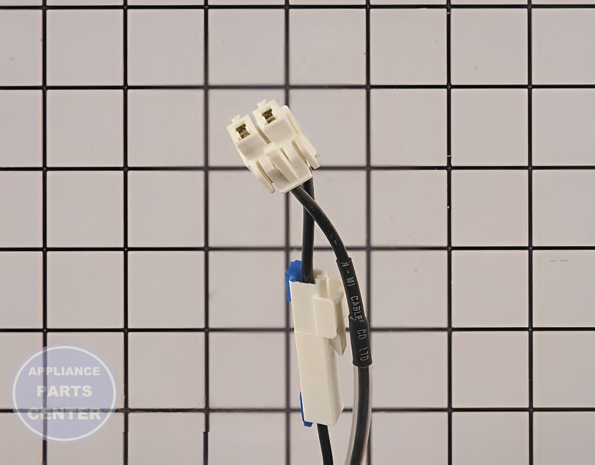 Defrost Heater Assembly 5300JK1003M - Detailed view of energy-efficient heating element