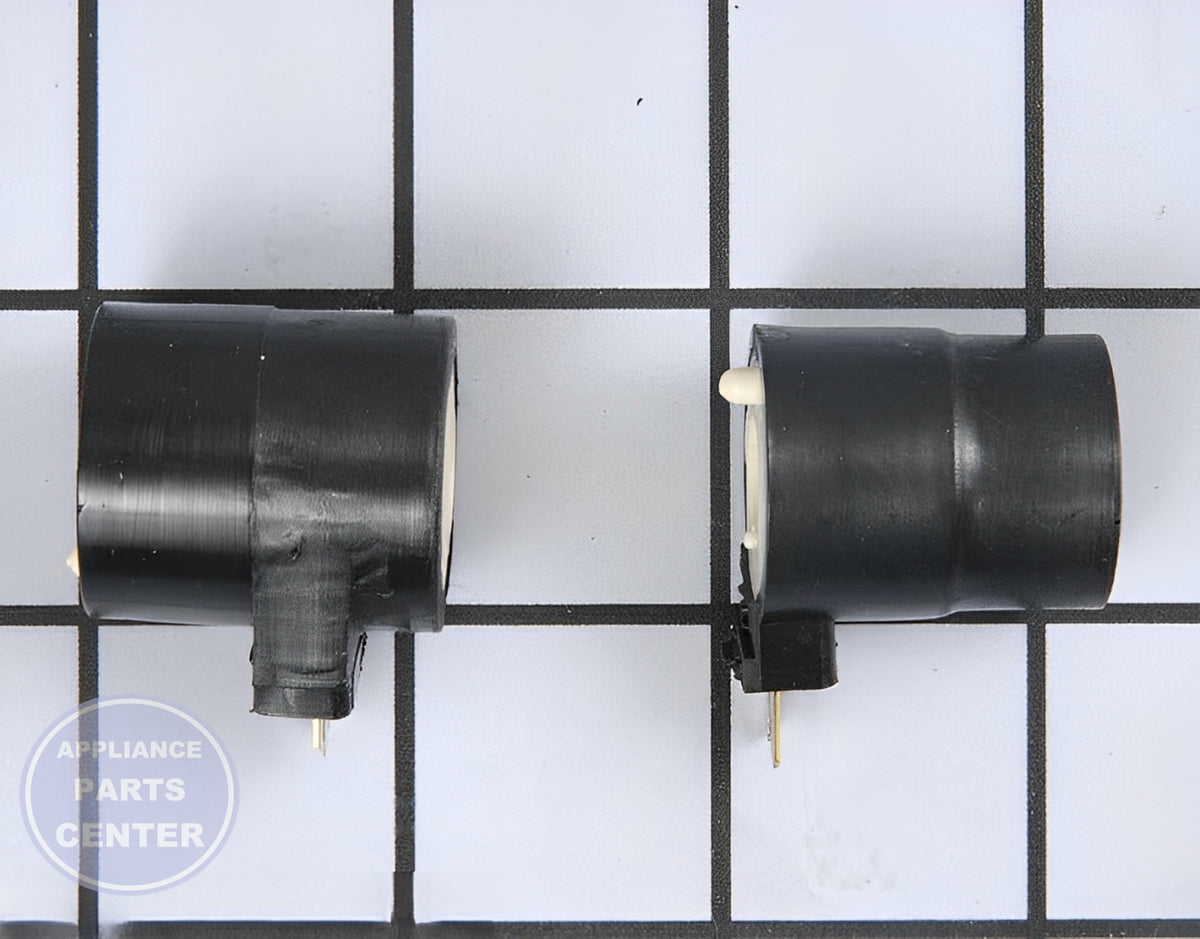 FRIGIDAIRE DRYER COIL KIT 5303931775 - Detailed view of gas burner & control valve