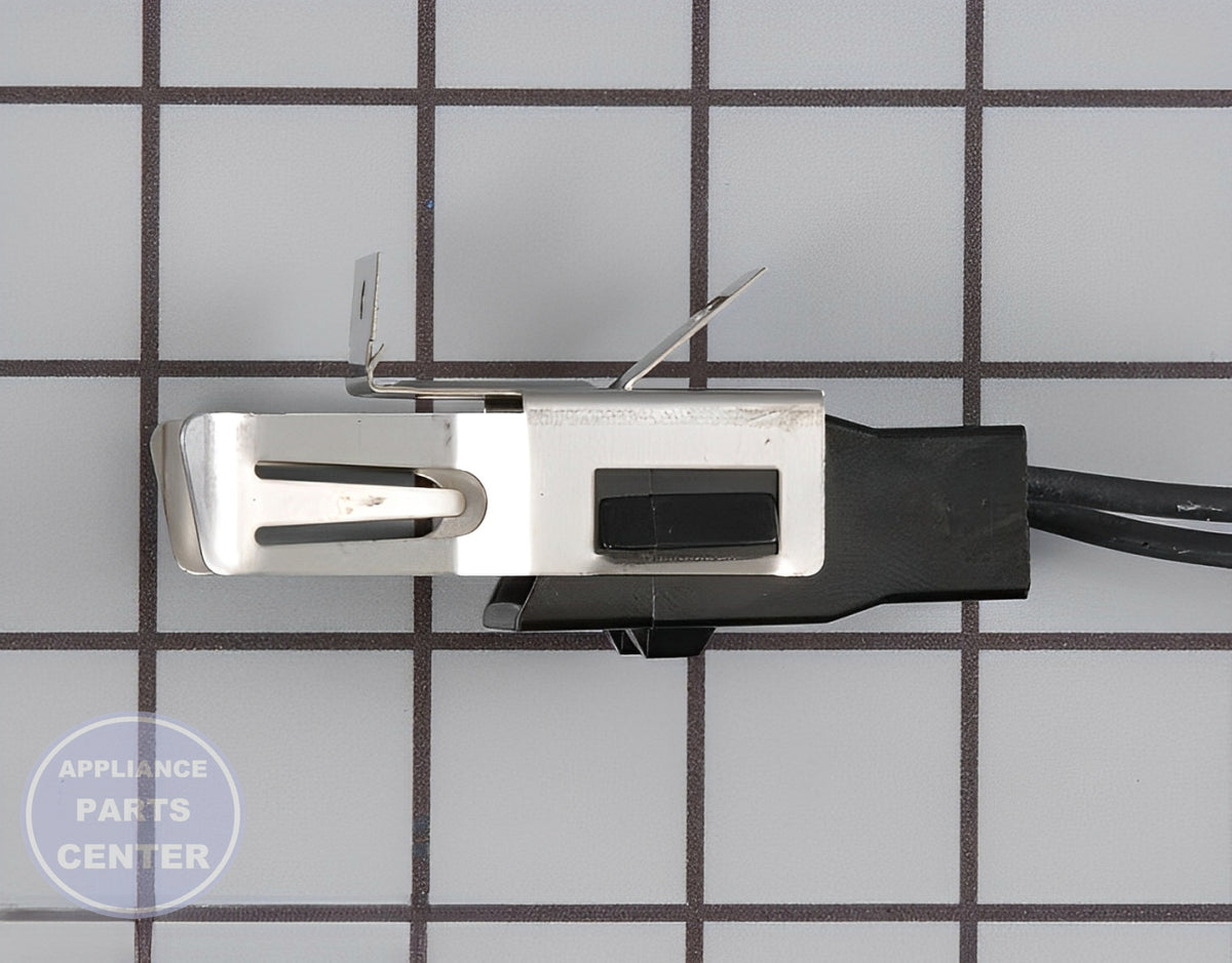 FRIGIDAIRE OVEN BURNER RECEPTACLE KIT 5303935058 - Detailed view of Receptacle & Wire Connector