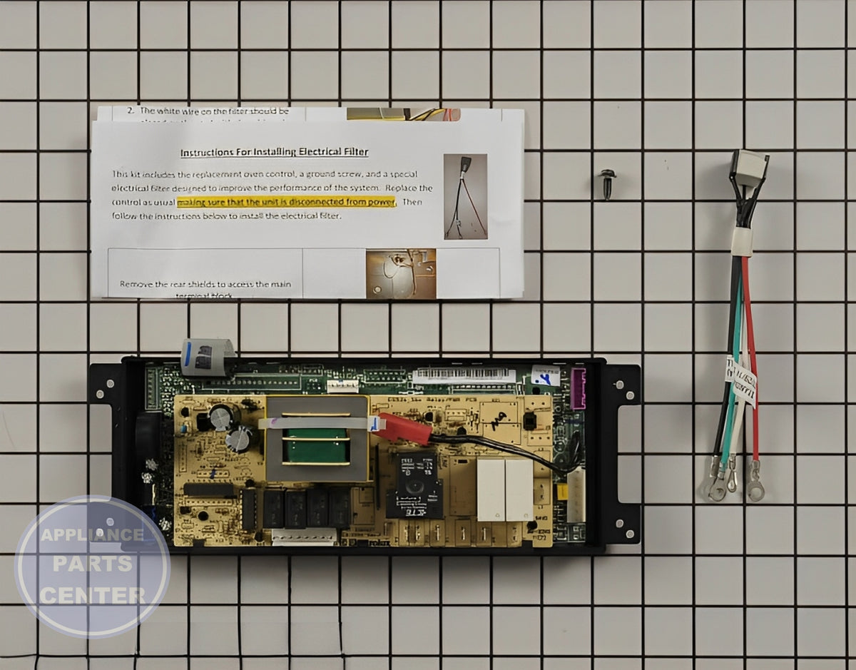 FRIGIDAIRE RANGE KIT CLOCK 5304495521 - Detailed view of circuit board and timer features