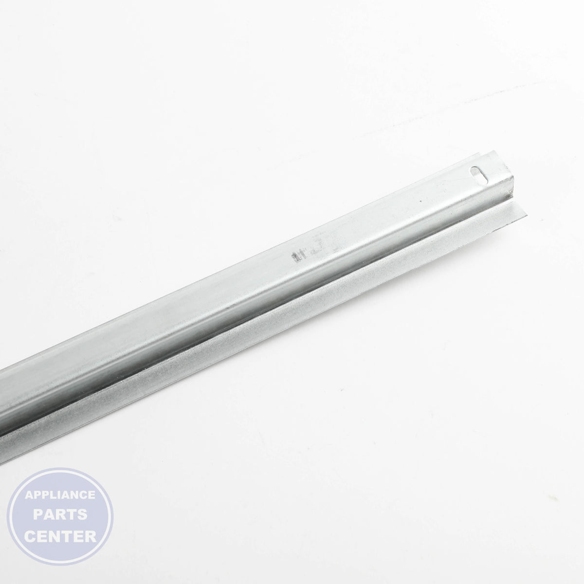SPACER 5304504811 - Detailed view of structural design