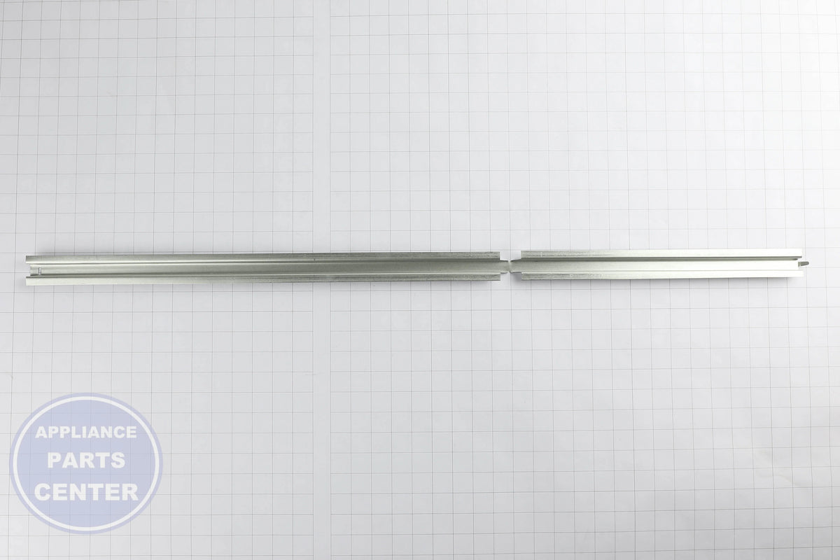 WCI SPACER 5304504811 - Installation in WCI model showcasing mounting points