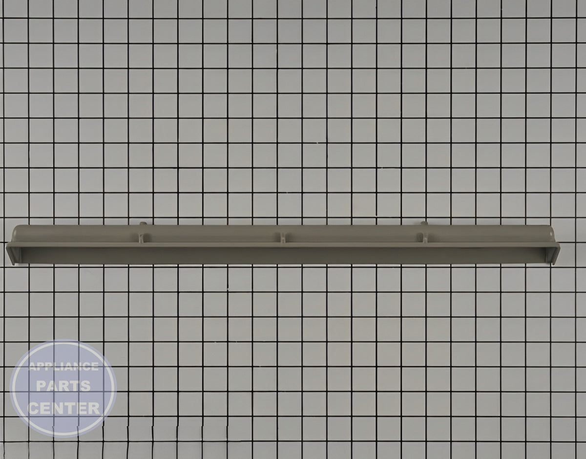 Frigidaire Handle 5304511565 - Installation in Kelvinator Range displaying key mounting points