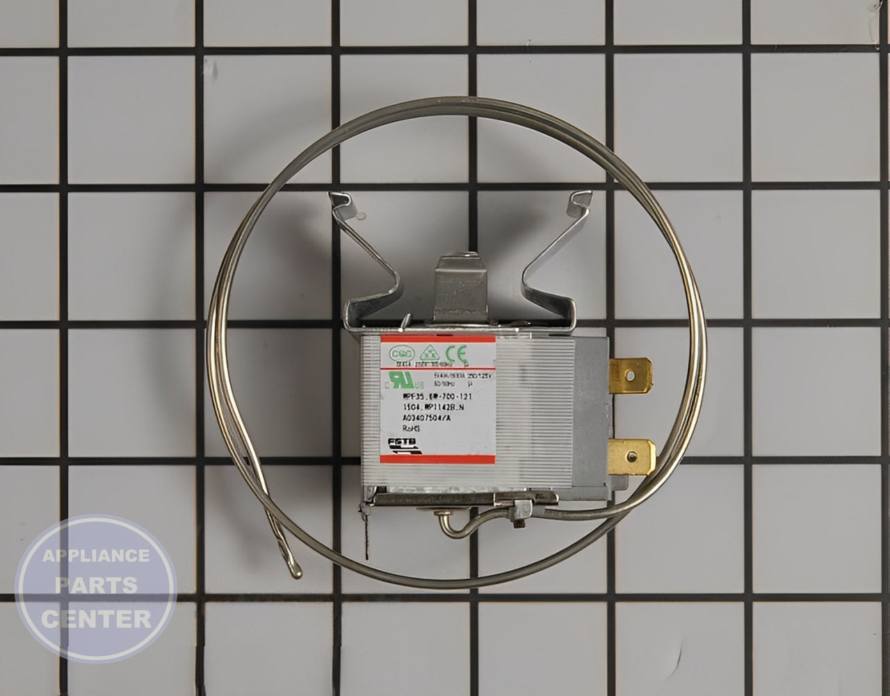 FRIGIDAIRE REFRIGERATOR TEMPERATURE CONTROL 5304513033 - Detailed view of temperature regulation system