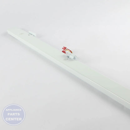 WCI FLIPPER MULLION 5304513736 - Installation in WCI model showcasing sealing points