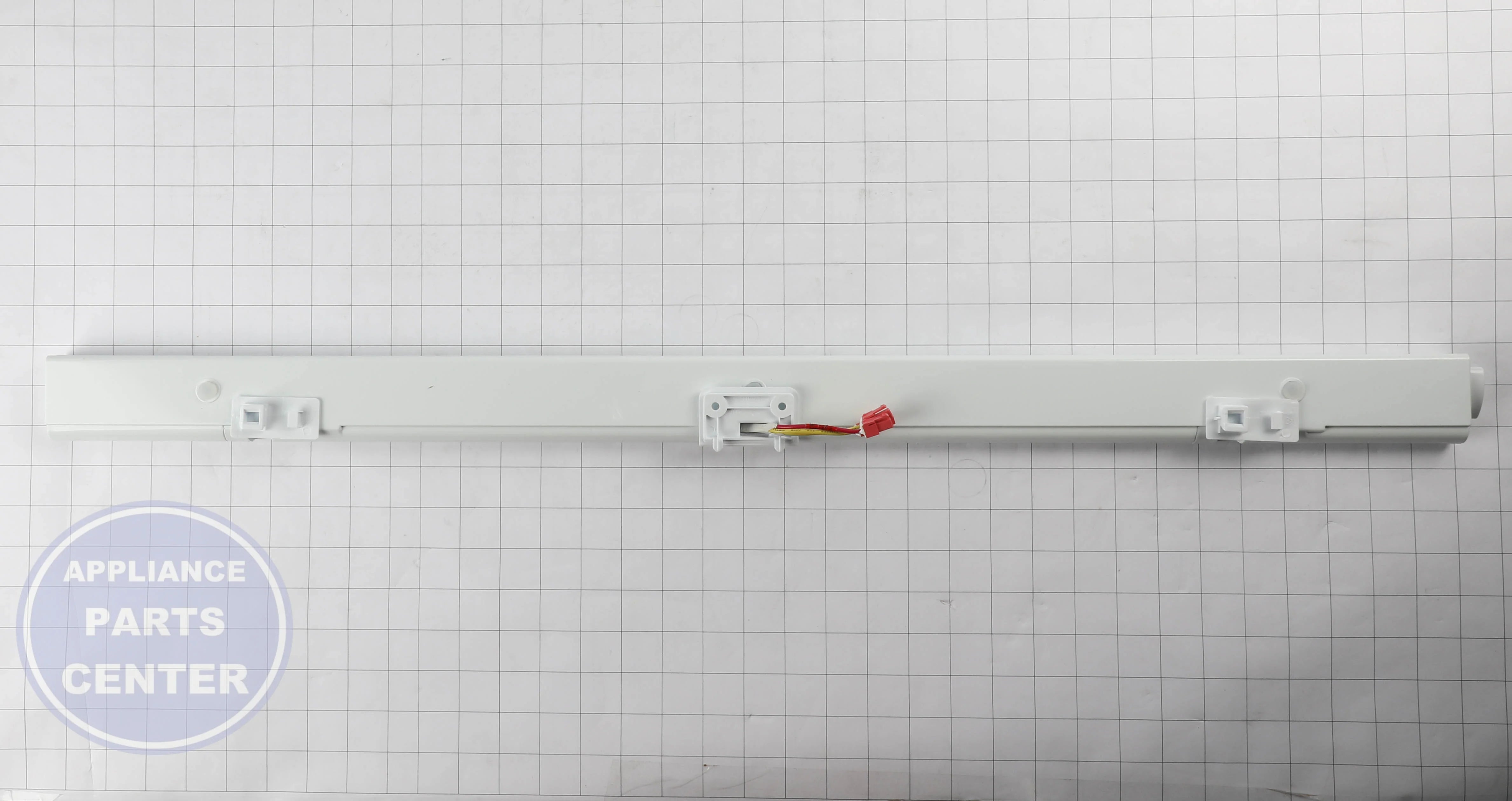 WCI FLIPPER MULLION 5304513736 - Installation in WCI model showcasing sealing points
