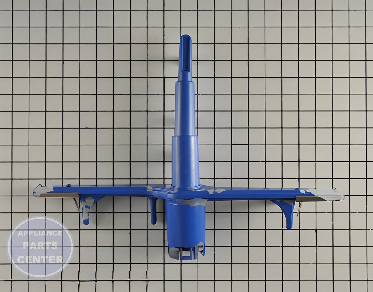 FRIGIDAIRE DISHWASHER LOWER WASH SPRAY ARM 5304518927 - Installation in WCI model showing key mounting points