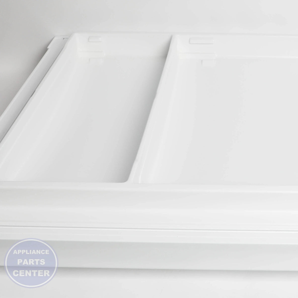 WCI DOOR ASSEMBLY 5304520455 - Main view showing secure seal for specific models