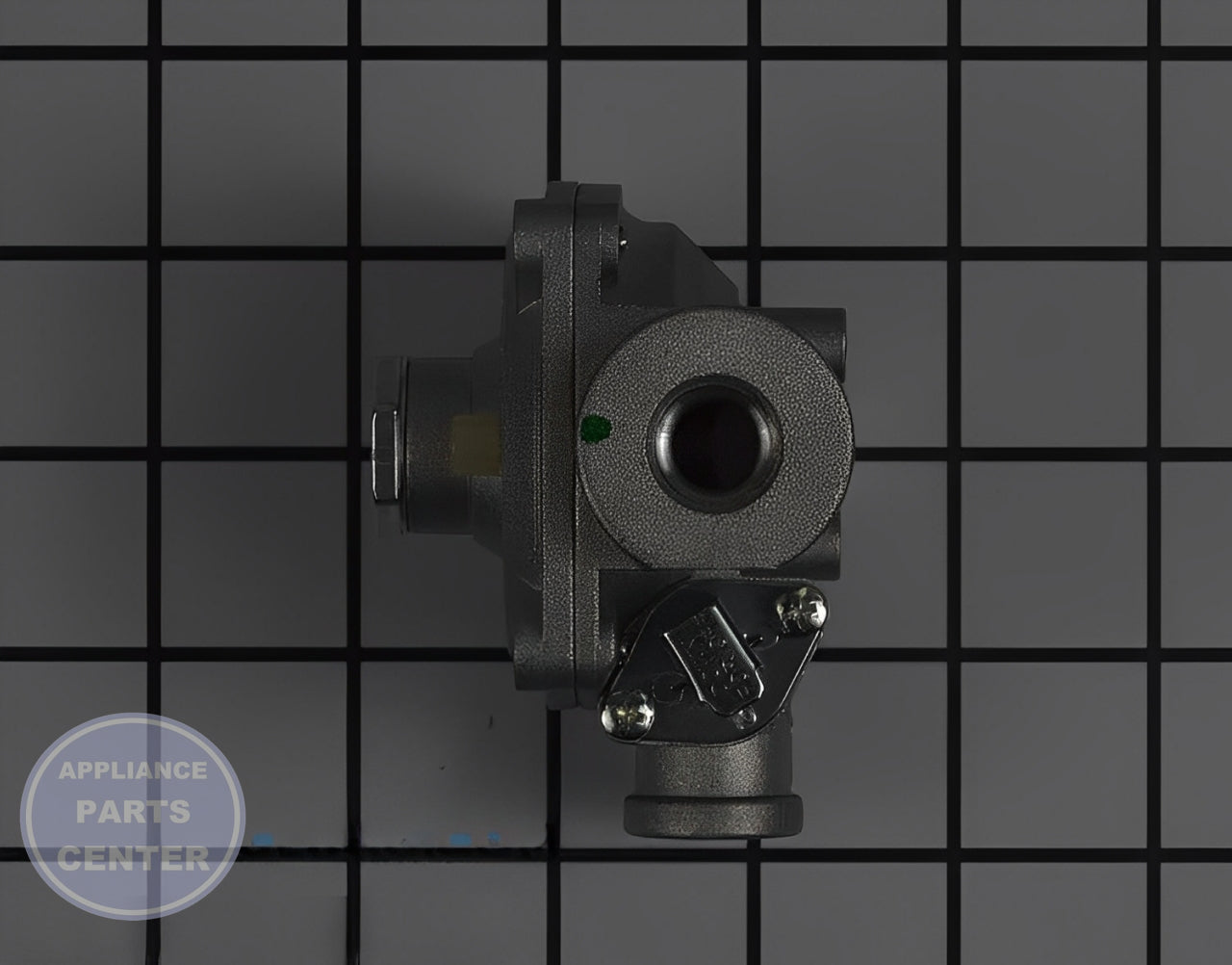 FRIGIDAIRE REGULATOR 5304521339 - Side view with precise measurements
