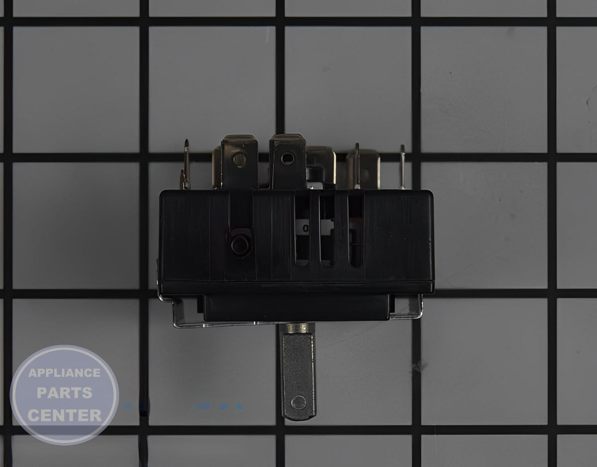 FRIGIDAIRE SWITCH ASSEMBLY 5304522965 - Installation in WCI Range/Stove model showing easy mounting points