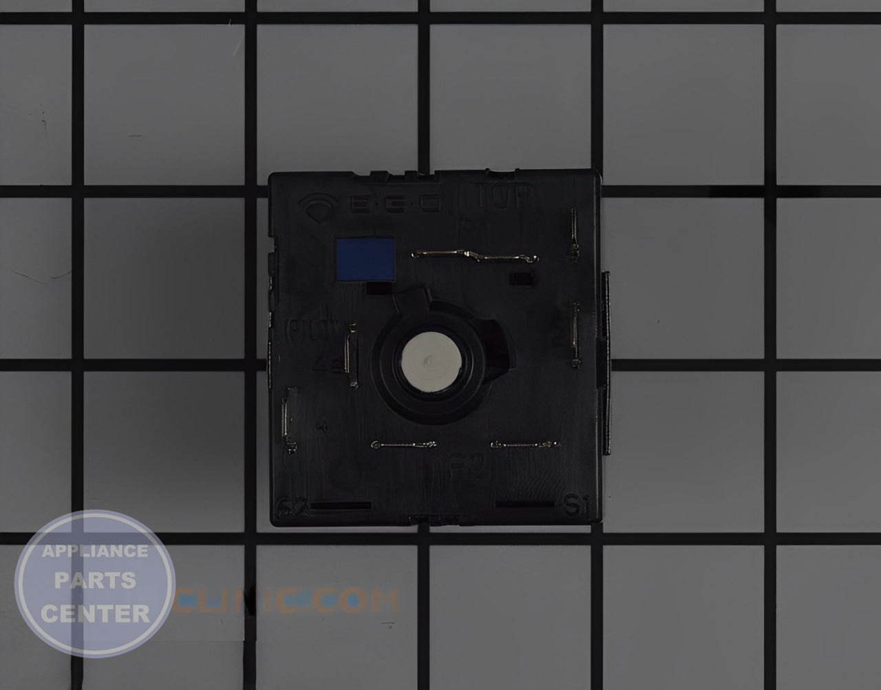 FRIGIDAIRE SWITCH 5304522966 - Detailed view of specific technical details
