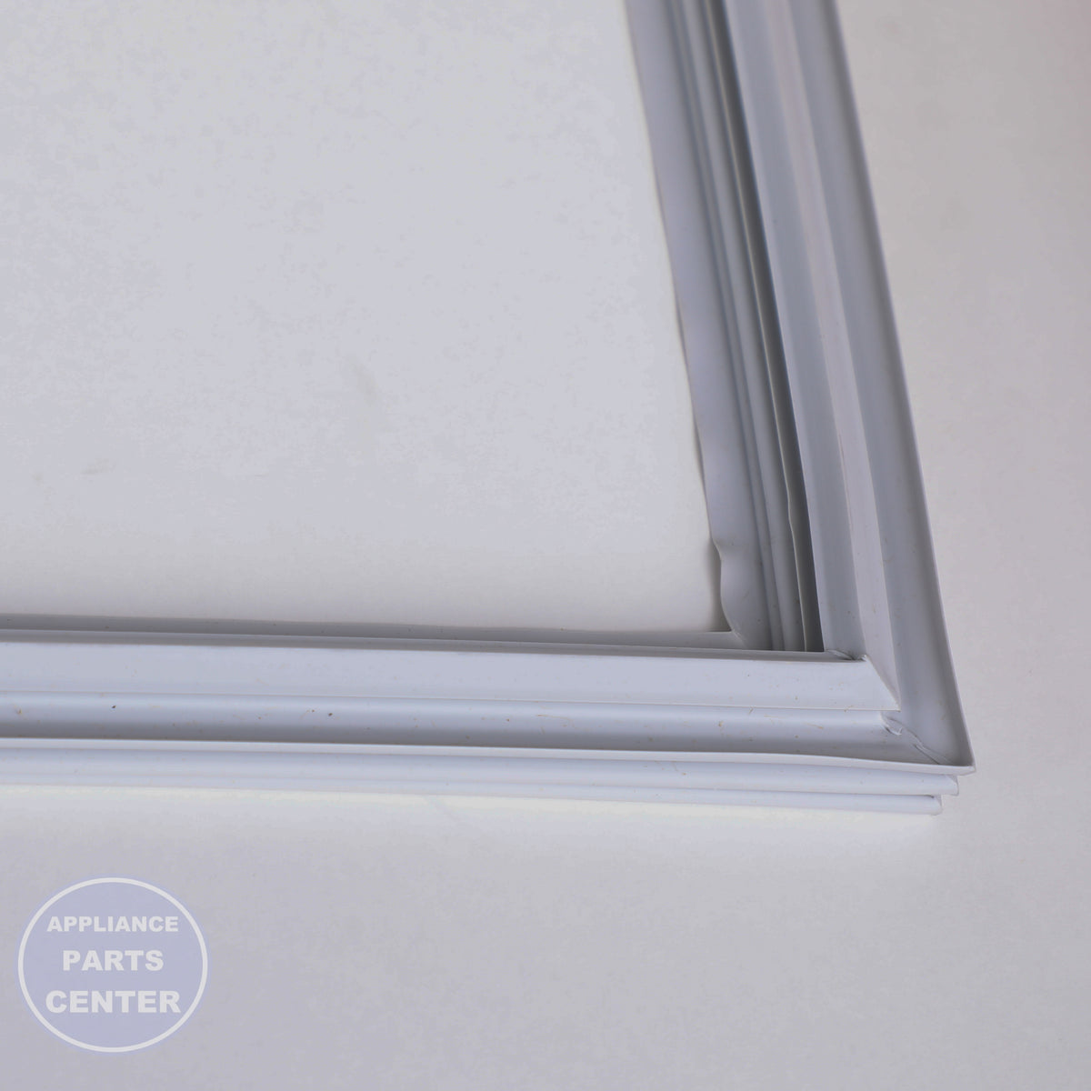 WCI GASKET 5304523138 - Installation in WCI model showing secure mounting points