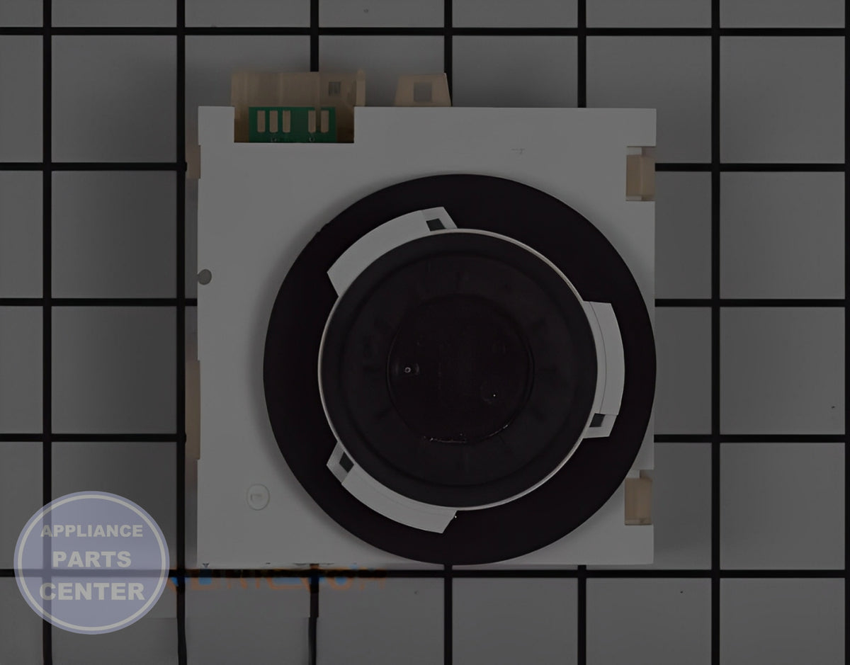 FRIGIDAIRE DISHWASHER BLOWER VENT ASSEMBLY 5304523304 - Detailed view of high-quality motor component