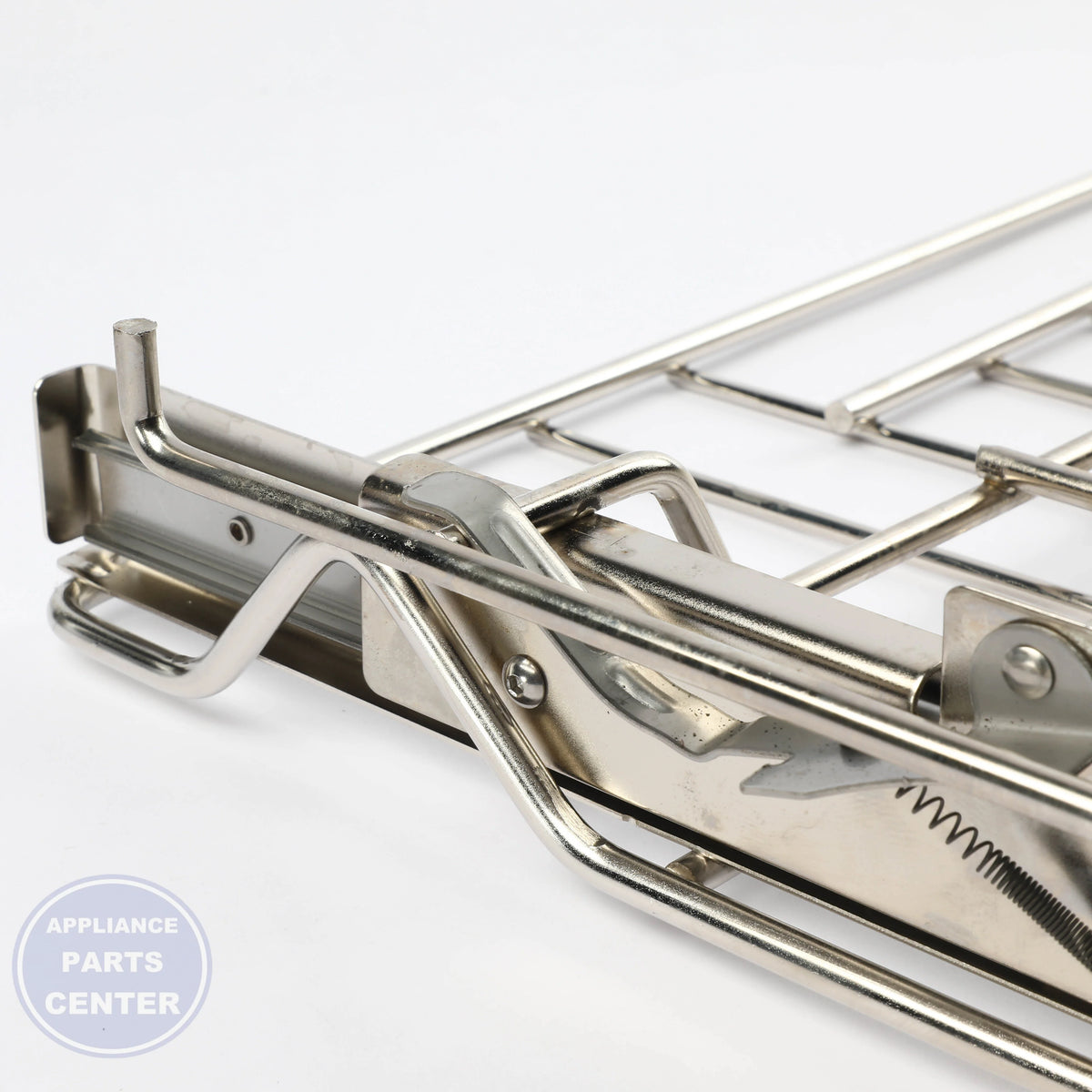 WCI RACK 5304525015 - Installation in WCI model displaying convenient mounting points