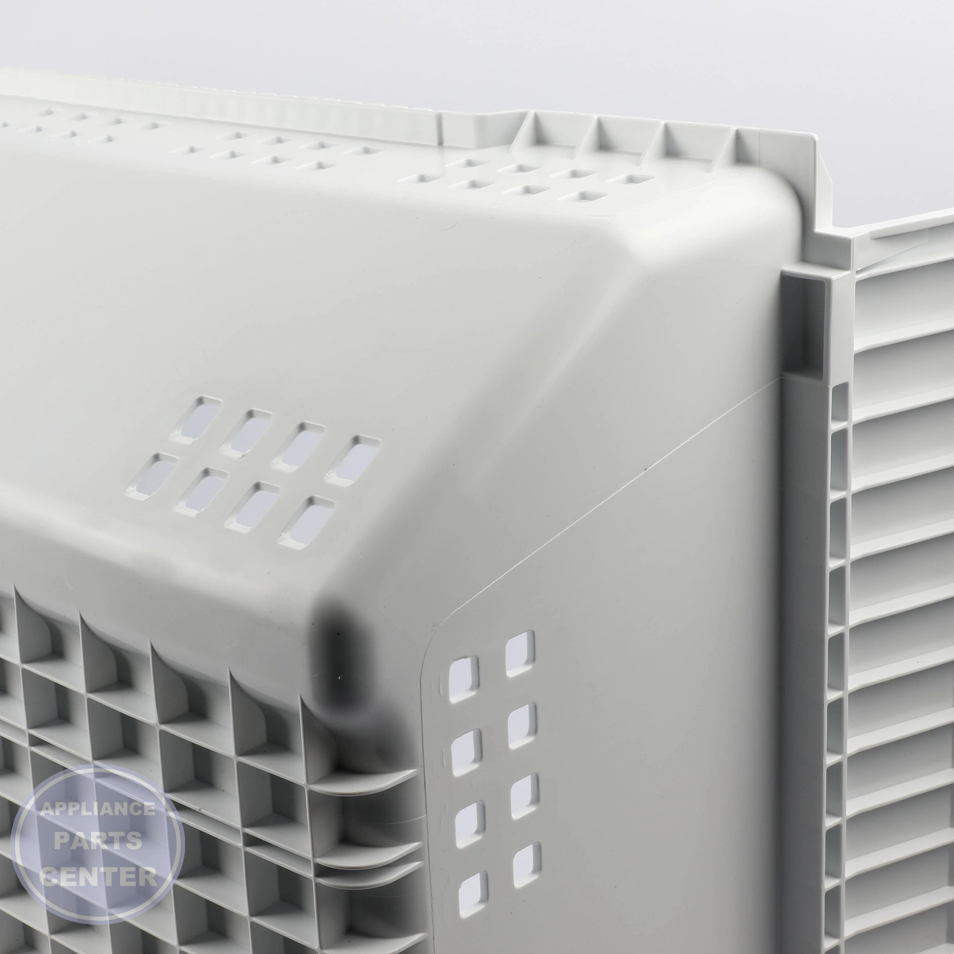 BASKET-FRZR 5304525892 - Detailed view of durable shelf support design