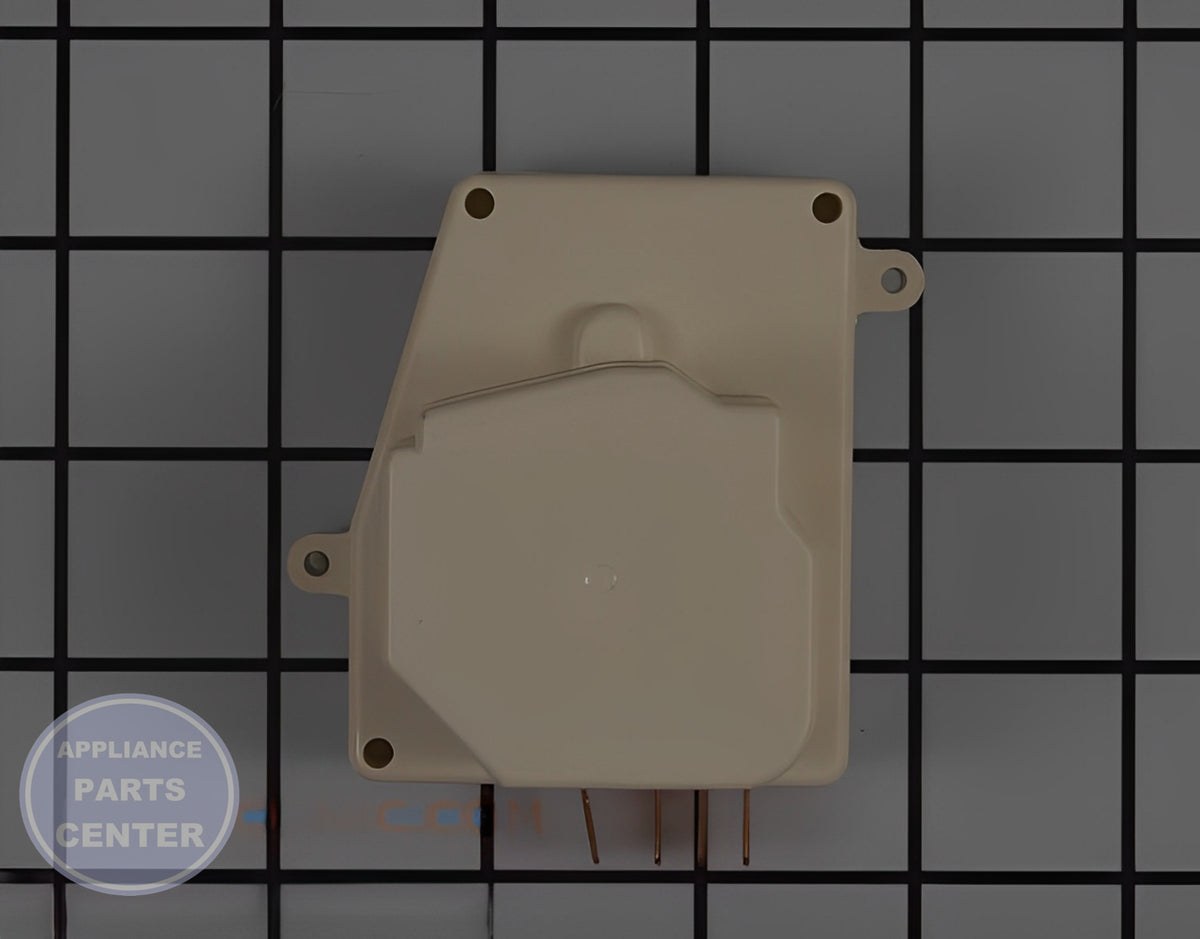 Defrost Timer 5304526183 - Side view with 3.5 x 2.5 inches dimensions