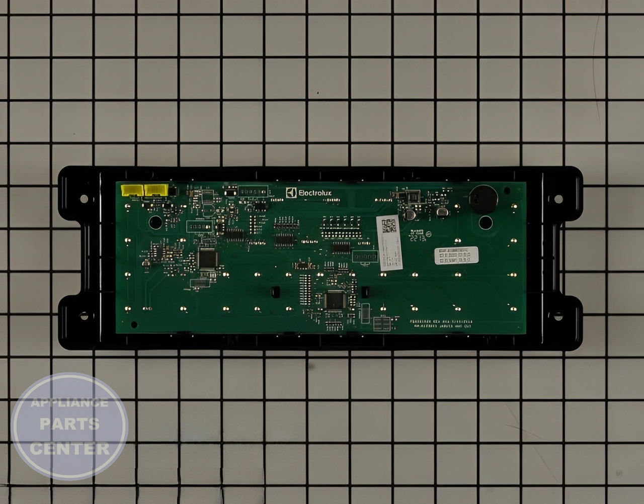 FRIGIDAIRE OVEN CONTROL BOARD 5304526193 - Detailed view of circuitry and timers