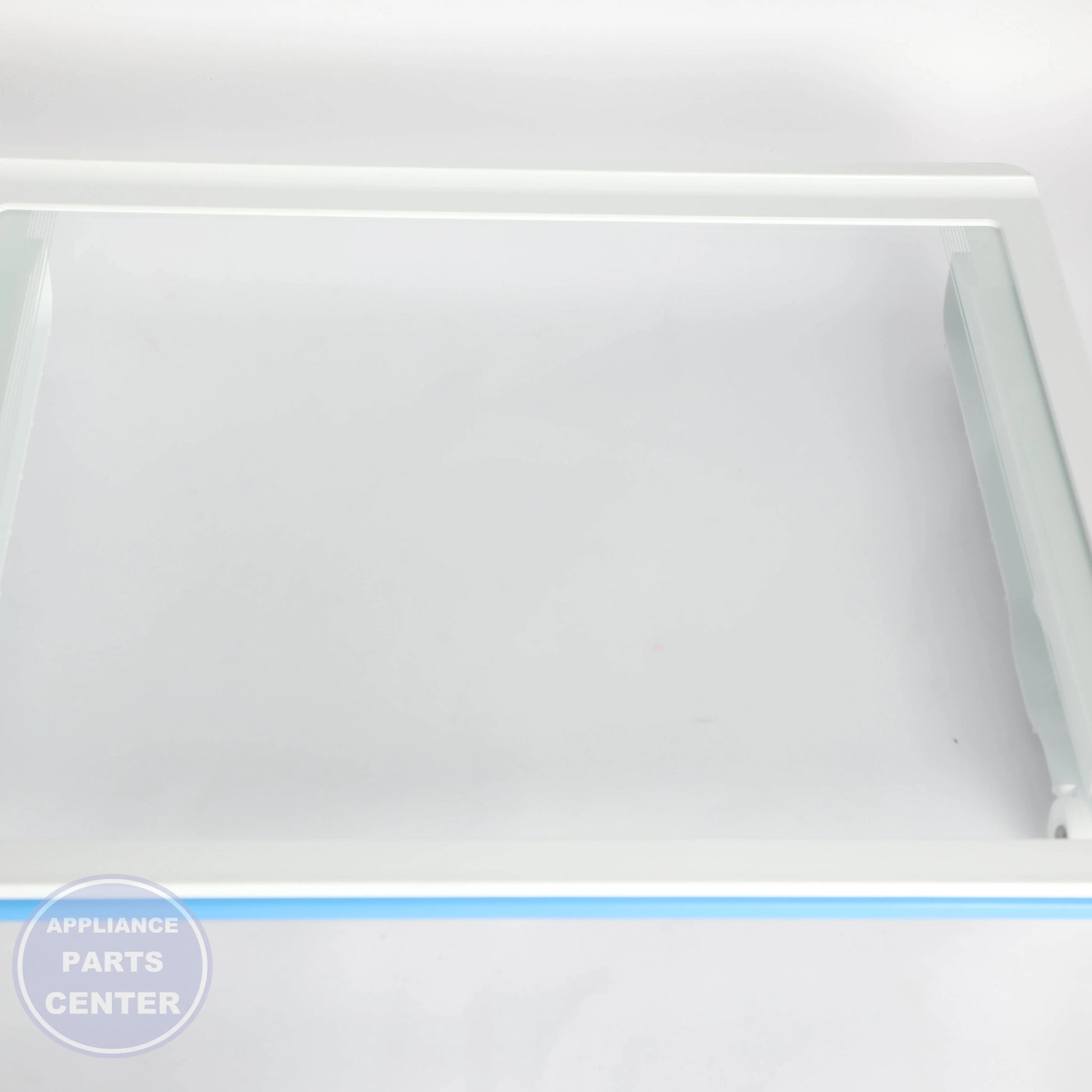 WCI DELI COVER 5304526923 - Installation in specific model showing mounting points