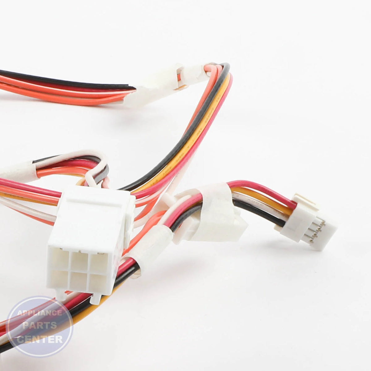 HARNESS 5304526986 - Detailed view of high-quality wire connectors