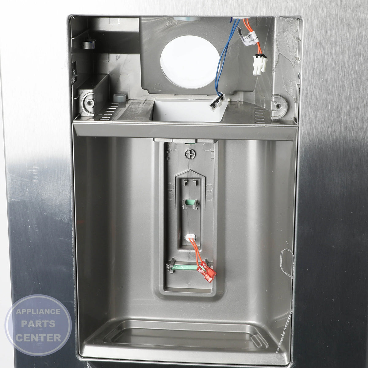 WCI DSP DOOR ASMBLY 5304527005 - Main view showing ergonomic handle for various WCI models